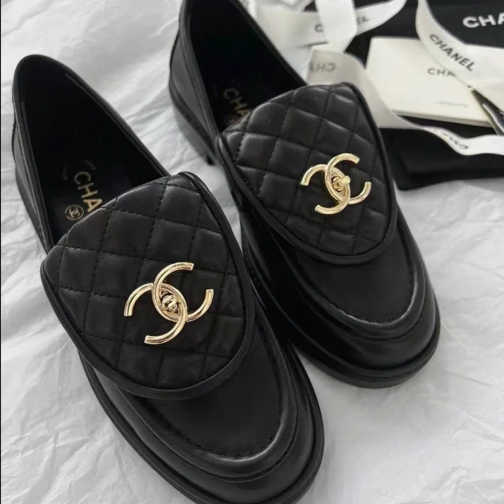 CHANEL Black Loafers with Gold Accents - Picture 3 of 4